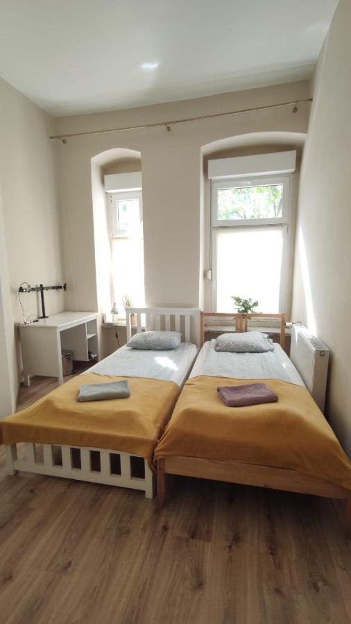 Nighthost- Trzebnicka 84 Apartment Wroclaw Room photo